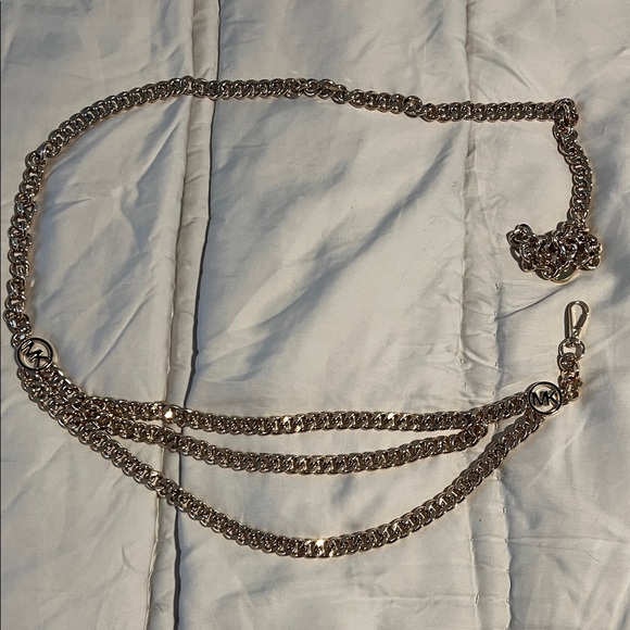 Michael Kors Gold Chain Belt - Picture 2 of 3